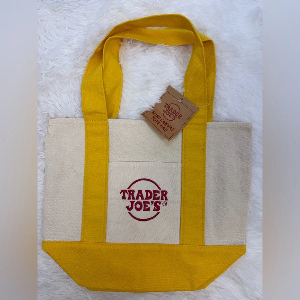 Trader Joe's Canvas Set Large Tote Green & Mini Tote Yellow NWT - Picture 8 of 15